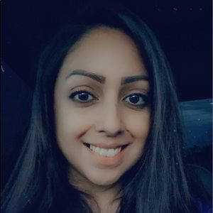 Meet your Posher, Maribel